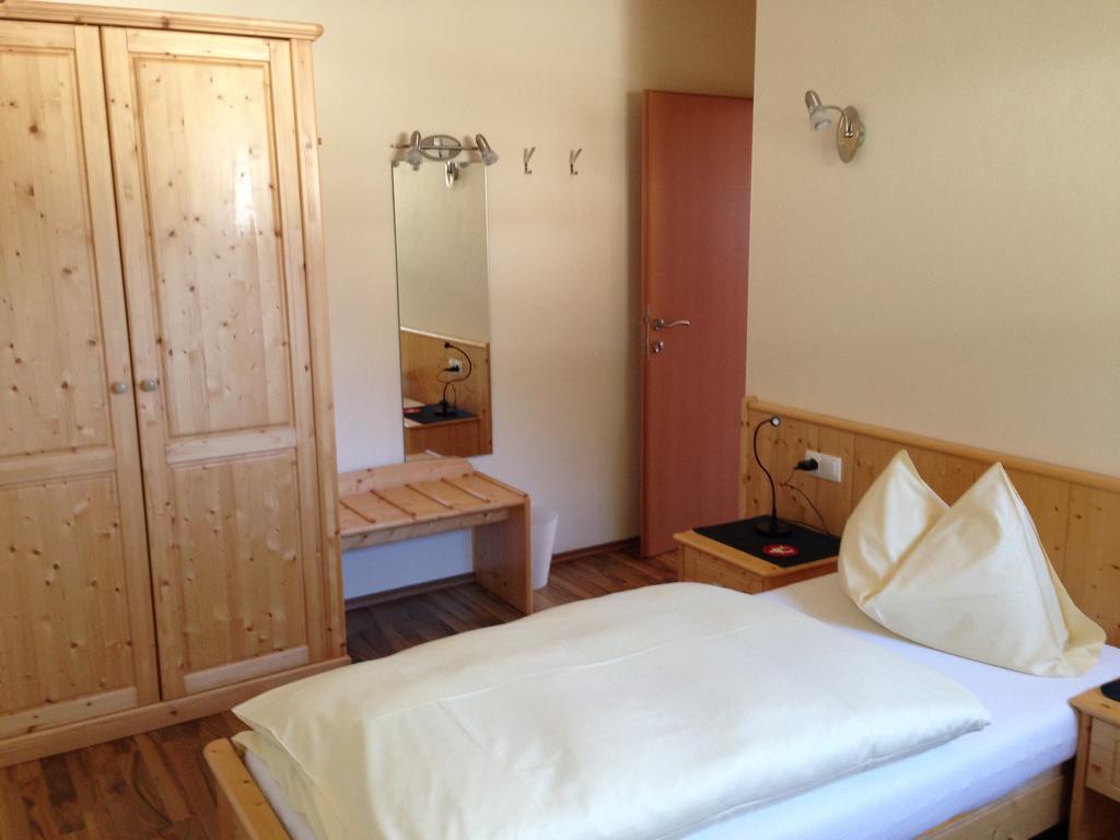 Austrian Alpine Apartments Ramsau am Dachstein Kamer foto