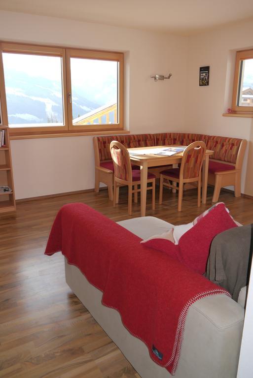 Austrian Alpine Apartments Ramsau am Dachstein Kamer foto